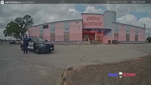 Houston Police Officers Shoot Suspect Who Reached For Gun