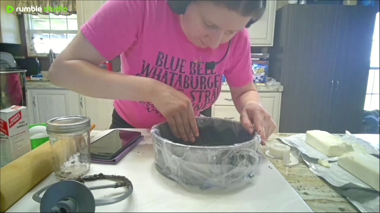 Cheesecake time!! Come watch me bake!