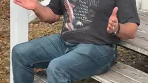 Walks with Peymon: Thoughts about not paying Federal Taxes on Social Media.