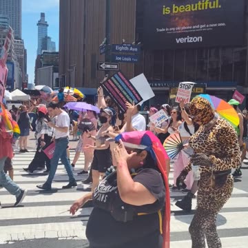 Queer New Yorkers support Palestine 🇵🇸.