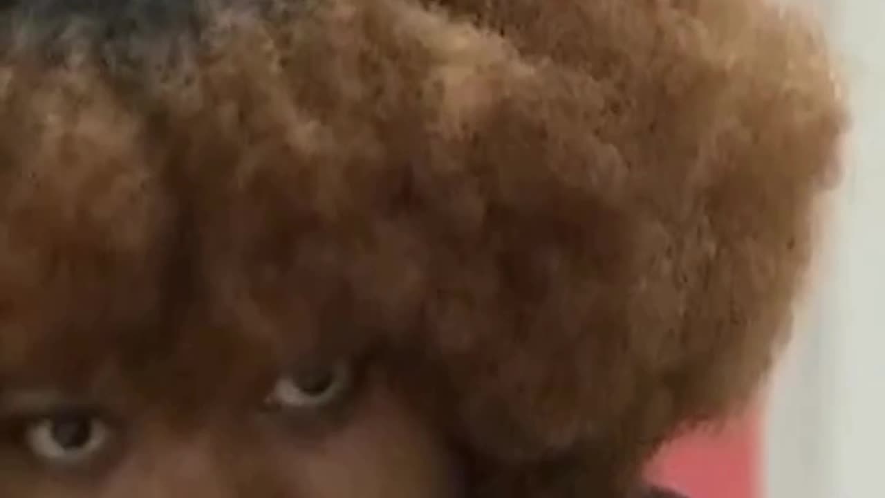 Doris and Kola's friendship is hanging by a thread. ๐๐งต