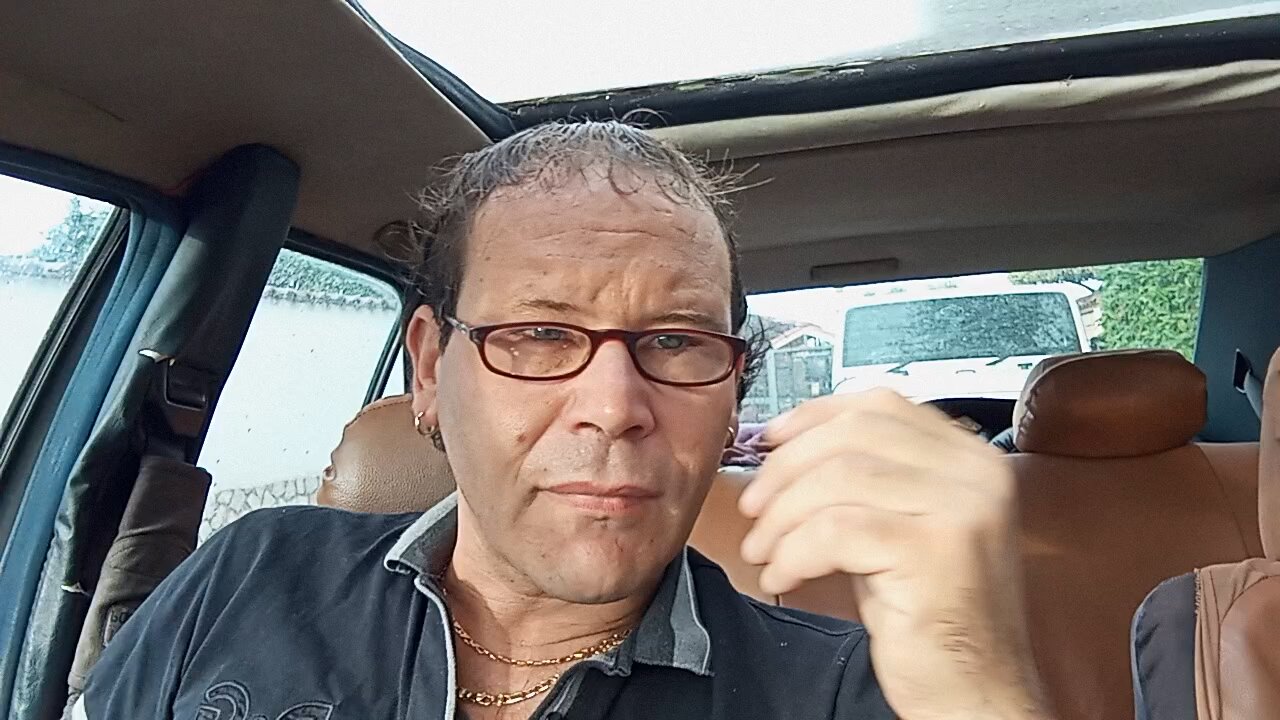 E LE AUTO A PILE, BRUCIANO.🔥🔥🔥🔥