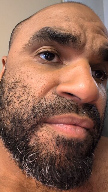 You think I don't have manners?