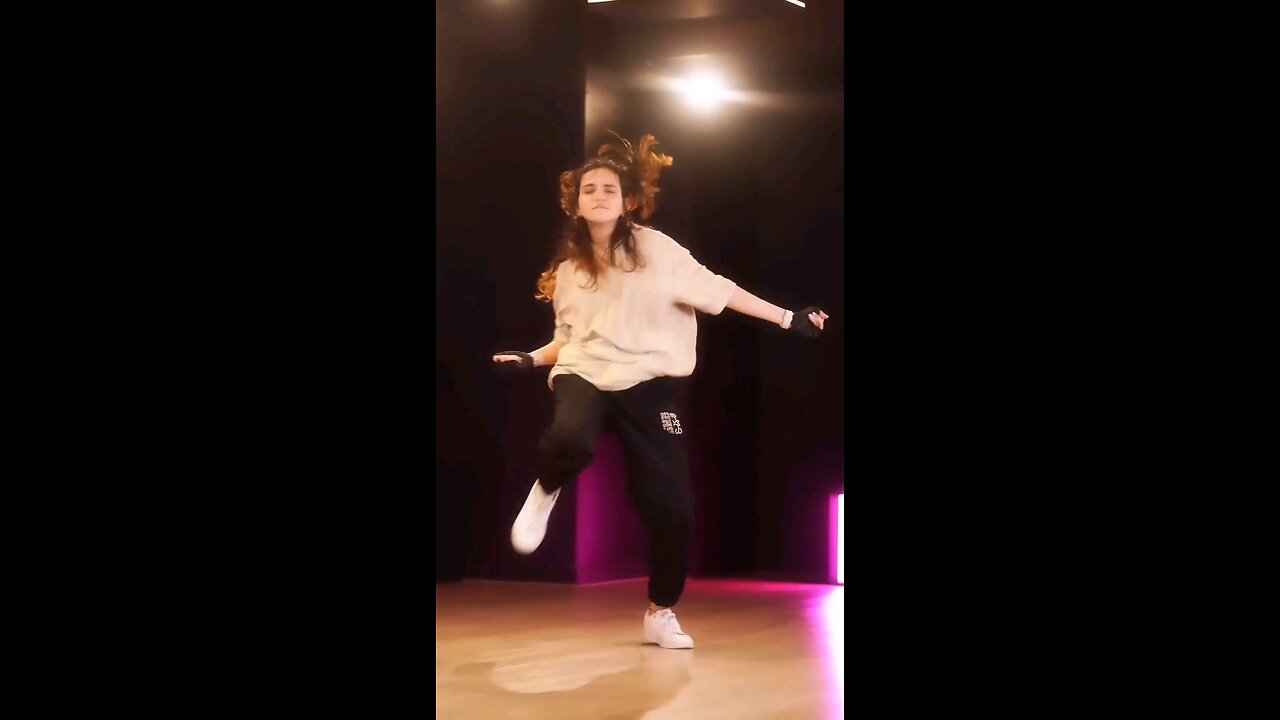 Beautiful Dancer 😻😍😻😻😻