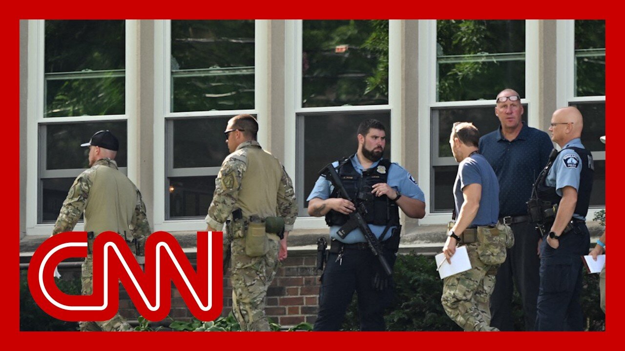 Neighbor describes what he saw after rushing to scene of school shooting
