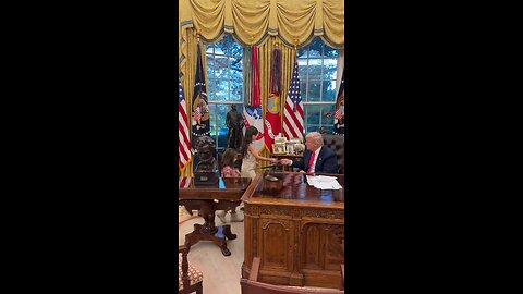 The side of President Trump the media won’t show you ❤️ “What’s your name?” “My name is Donald!”