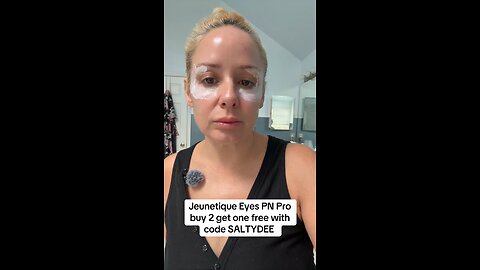 Under eye treatment with Jeunetique PN eyes pro by meamo