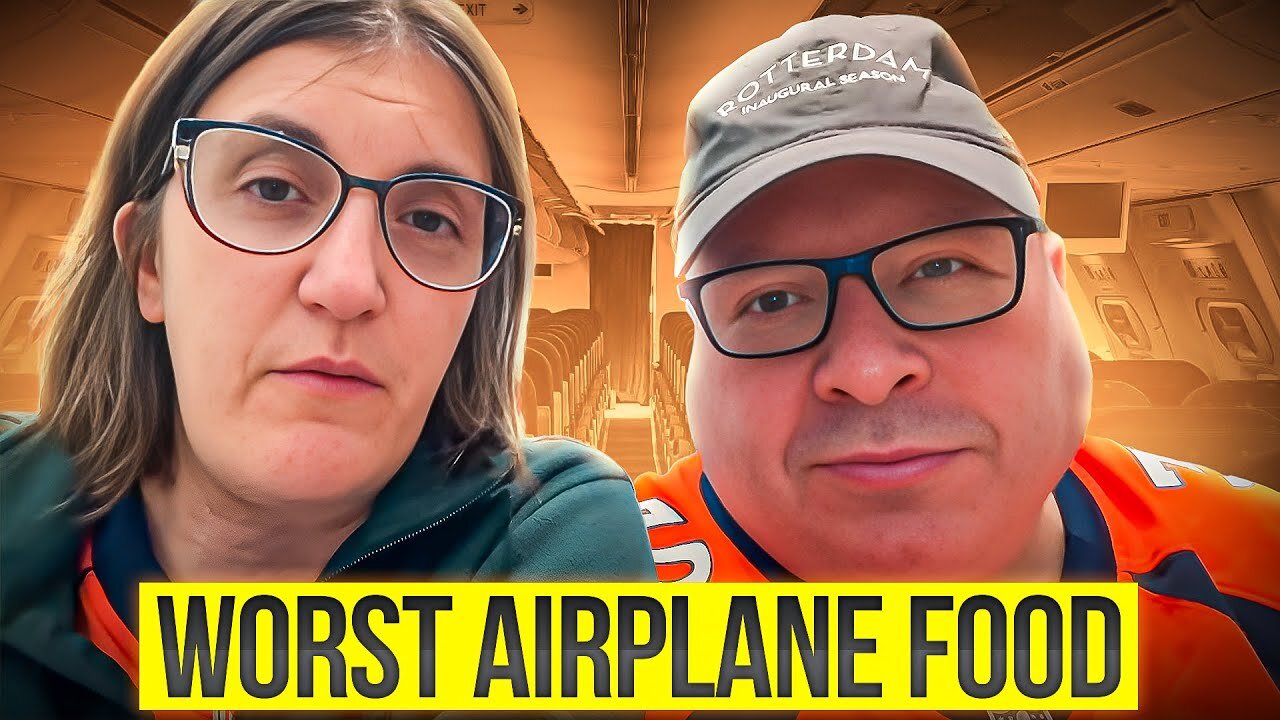 ✈️ Worst Airplane Food to a Hidden Kyoto Izakaya GEM! (First Night in Japan VLOG)