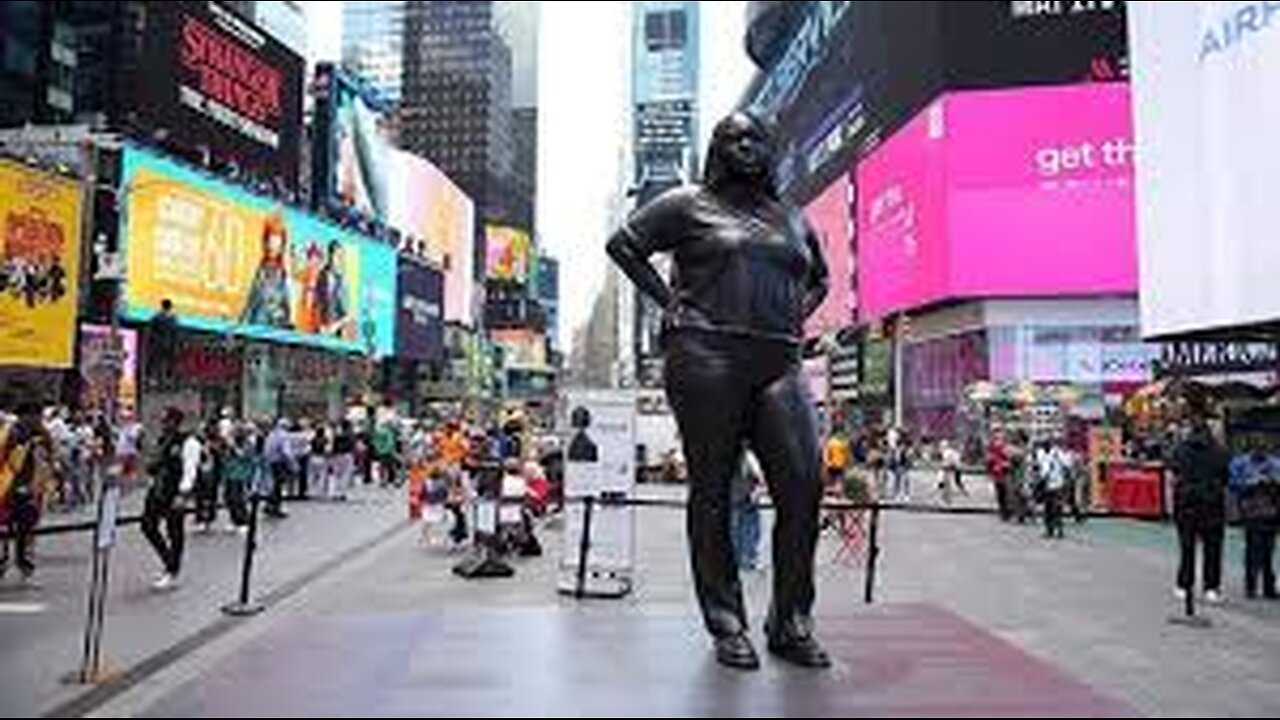 Sowell DESTROYS Woke Activist Over DEI Statues in Times Square