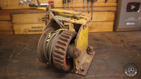 How I repaired a vintage rust seized hand crank winch.