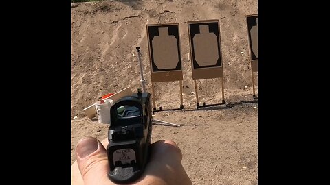 Glock 17 Brownell's Slide on G17 Gen 4 frame with a Holosun 407C X2
