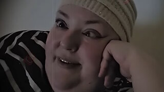 FOODIE BEAUTY CELEBRATES CHRISTMAS....AND DOESN'T?