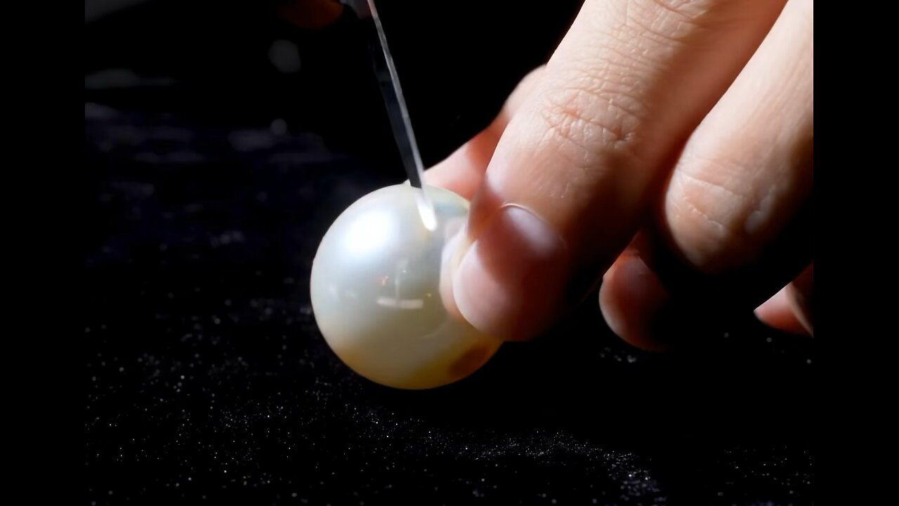 Pearl slicing ASMR