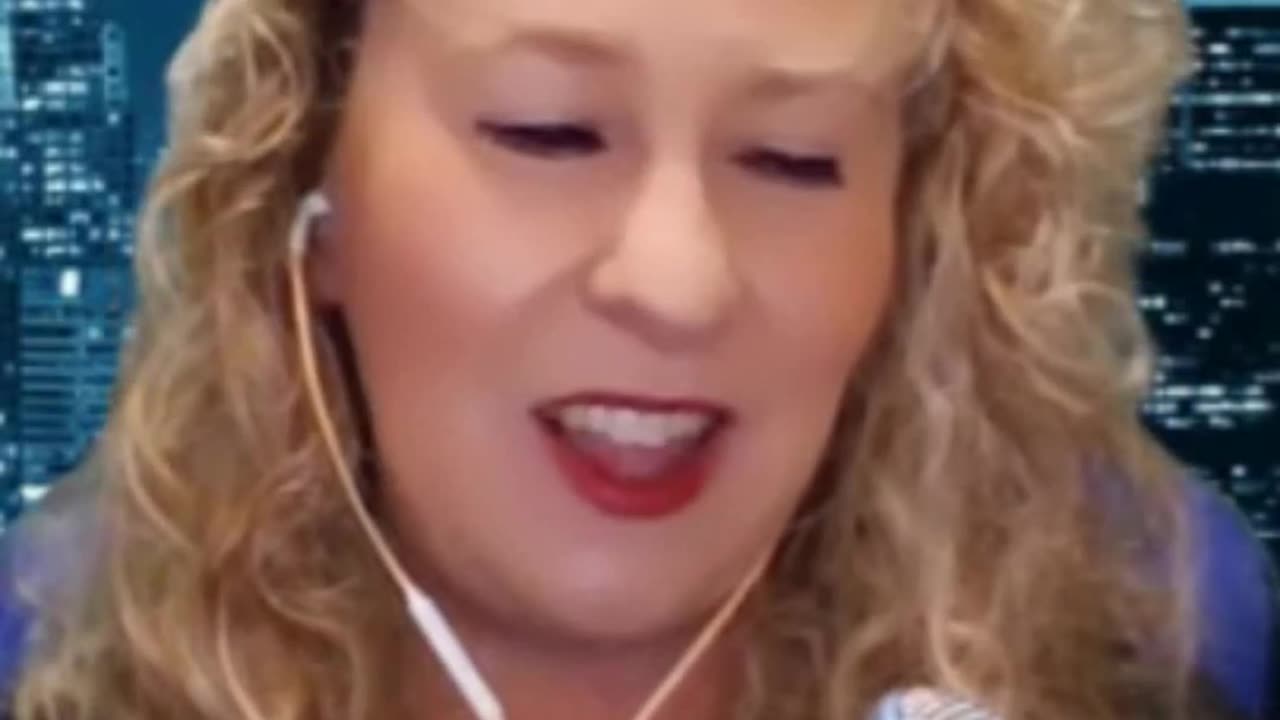 Join the Amber Mae Show_s Friend Circle for Exclusive Insights!