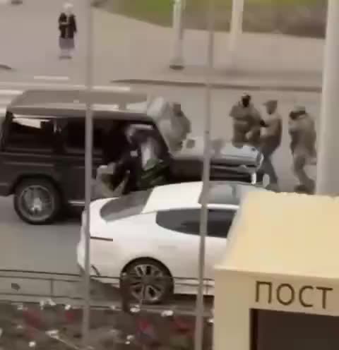 Russian Motorist is About to Have a Really Bad Time