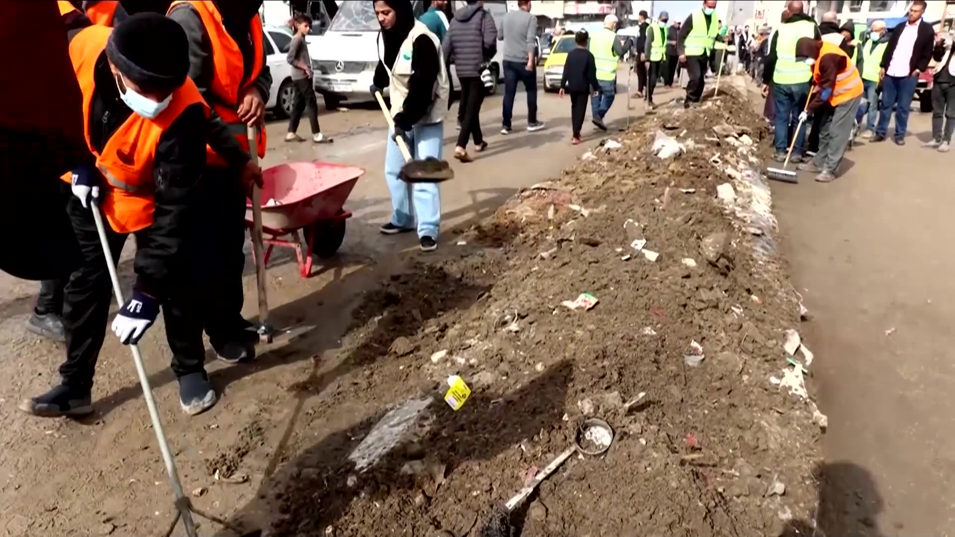 We Will Rebuild: Gaza begins clean-up with UN-backed campaign
