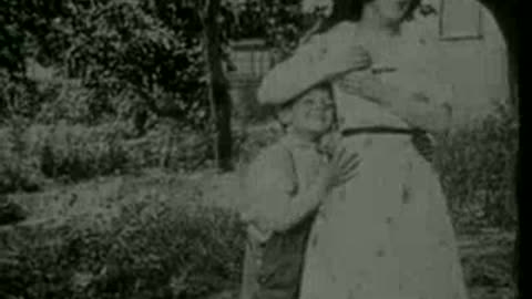 Charlie Chaplin – The Fatal Mallet (1914) | Silent Comedy Short | Public Domain