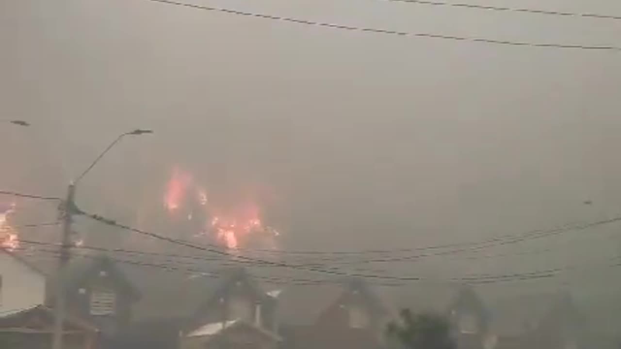 CHILE - SENAPRED: Due to a forest fire, evacuation is requested for the sectors