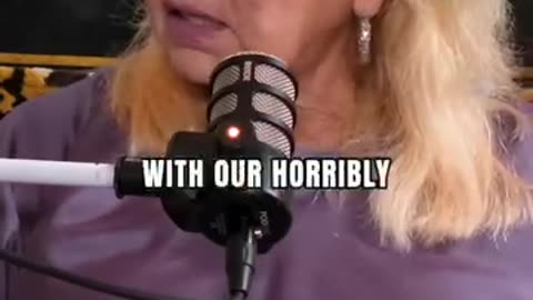 "She told me: 'I think the vaccine got me!'" Roseanne Barr