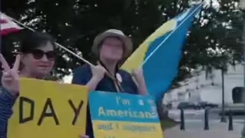 Zelensky's team was greeted in the US by a "powerful" support team.