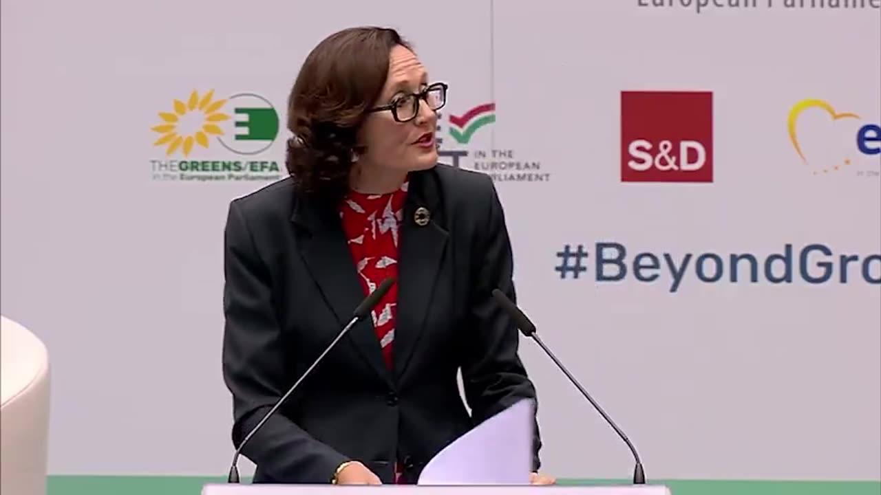 According to the Club of Rome's former co-president