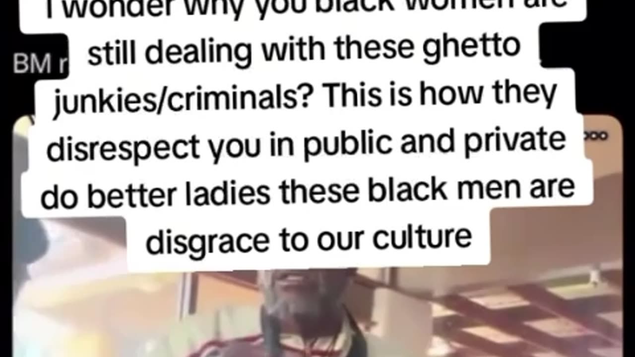 Redpill rage on woman in restaurant while eating chicken