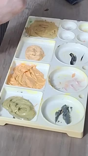 Mixing Paint Colors!