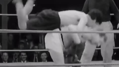 Charlie Chaplin’s Funniest Boxing Scene Ever! 🥊😂 | Classic Comedy Gold
