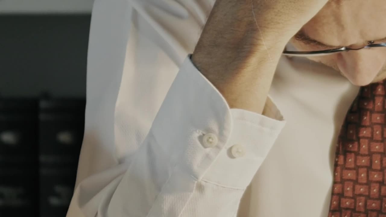 দুনিয়ার মোহ ও সত্যিকার শান্তি | অন্তরের শান্তি কোথায় পাওয়া যায়