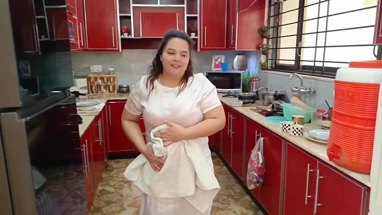 Today weather is hot . Pani giraya apne pr vlog