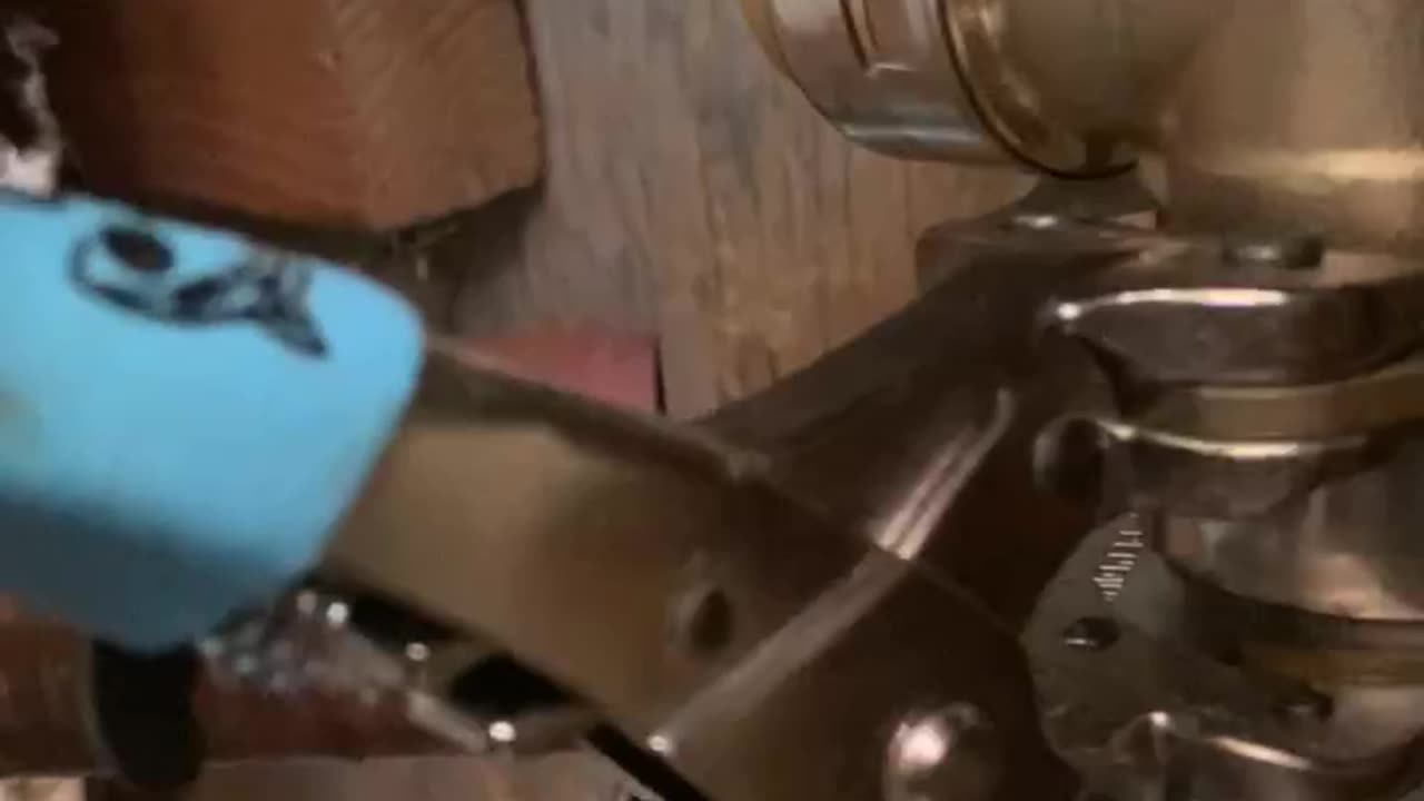Using tool to release a shark bite plumbing connection