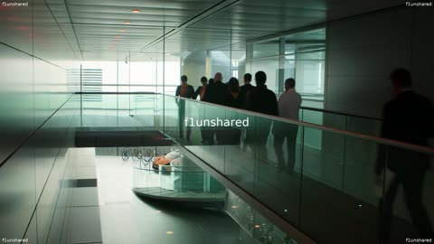Formula 1 Drive To Survive_S02E03_Dogfight