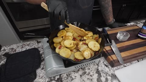 Southern Potatoes and Onions in a Skillet | Crispy, Golden, and Easy!