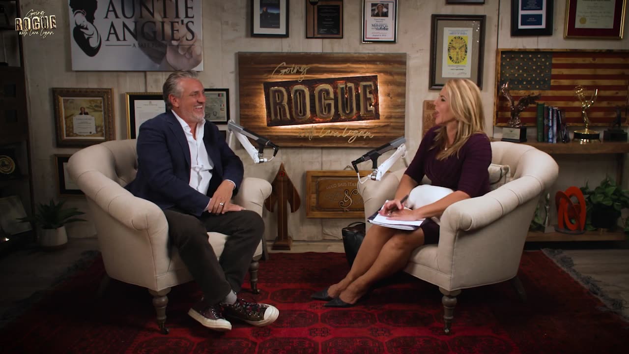 INJECTING TRUTH INTO THE VACCINE DEBATE with Del Bigtree | EP 43 | Going Rogue with Lara Logan