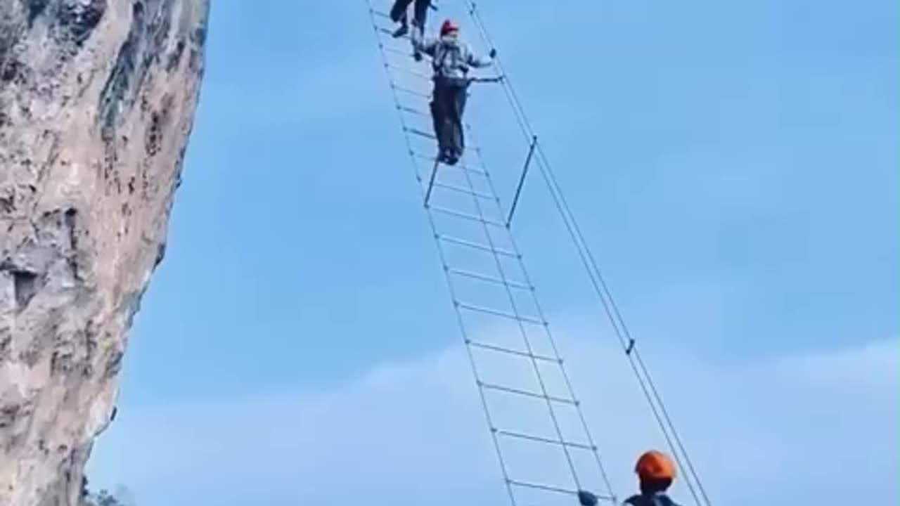 China's Most Dangerous 5000 Feet Sky Ladder! 🧗😳