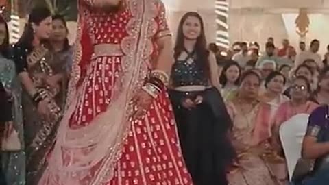 Trending: Viral Wedding Moment: Bride Serenades Groom with Heart-Melting Origina
