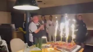 Cristiano Ronaldo brings the cake to the Al-Nassr chef for his birthday