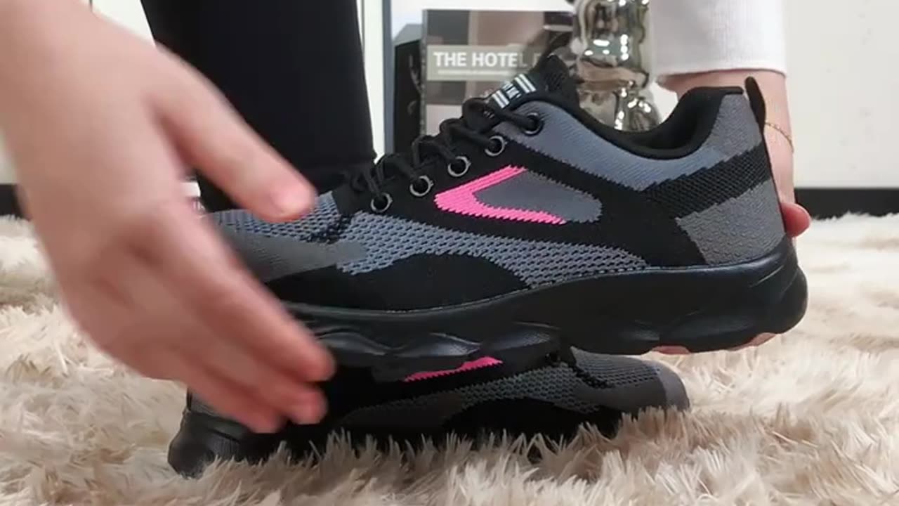 Women's Breathable Mesh Sneakers