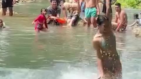 Sexyjump13