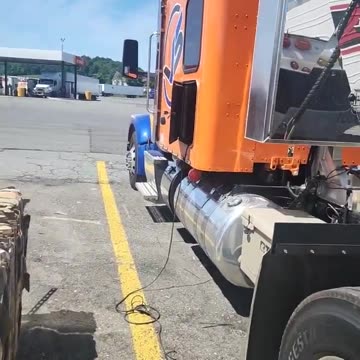 SUNDAYS PROJECT #ourtruckinglife #truckdriver #reallifetruckers #trucking #atruckerslife