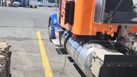 SUNDAYS PROJECT #ourtruckinglife #truckdriver #reallifetruckers #trucking #atruckerslife