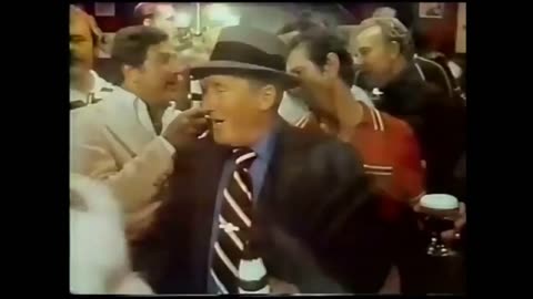 Famous Lite Beer Drinkers - Commercial - 1977
