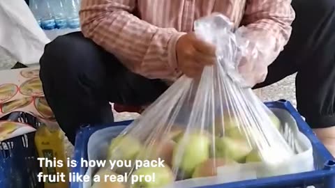 This is how you pack fruit like a real pro!