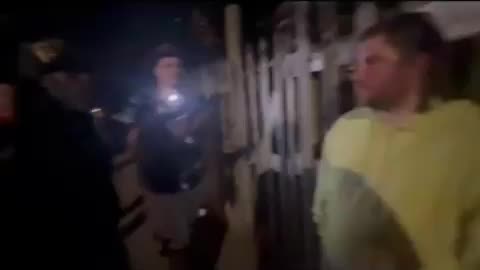 Predator Forced to Crawl After Sting — Tried to Meet 13-Year-Old Boy 🚨