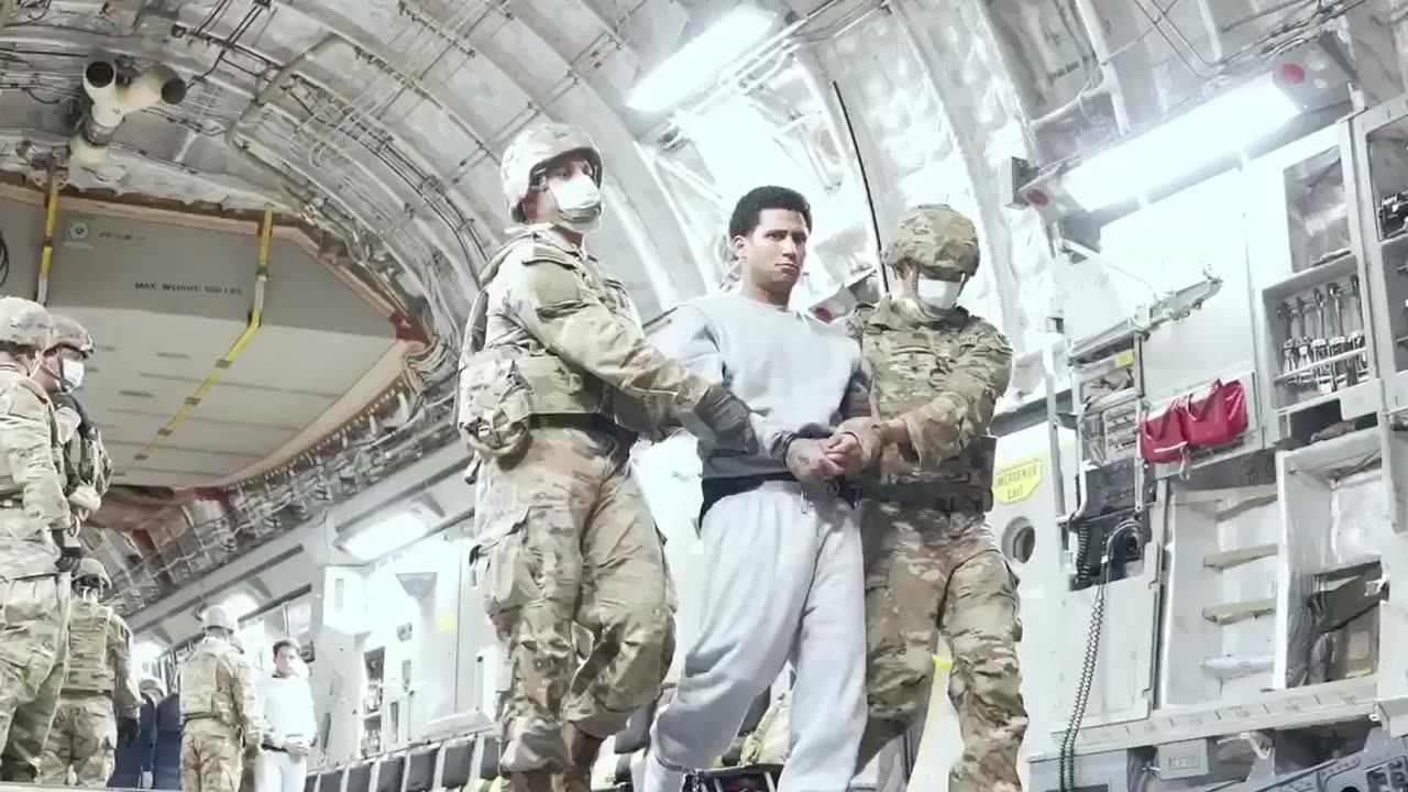 El Salavador deportation video