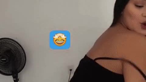 mulher dançando tiktok sem audio.mp4