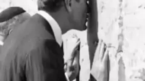 It Doesn't Matter Who You Vote For