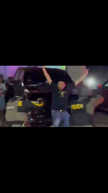 Over 100 Illegals Arrested in Colorado Raid on Underground Night Club