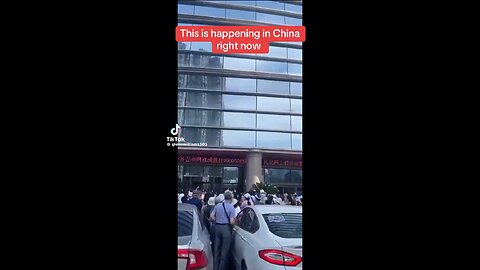 China Had 40 Banks Go Under In 1 Week!