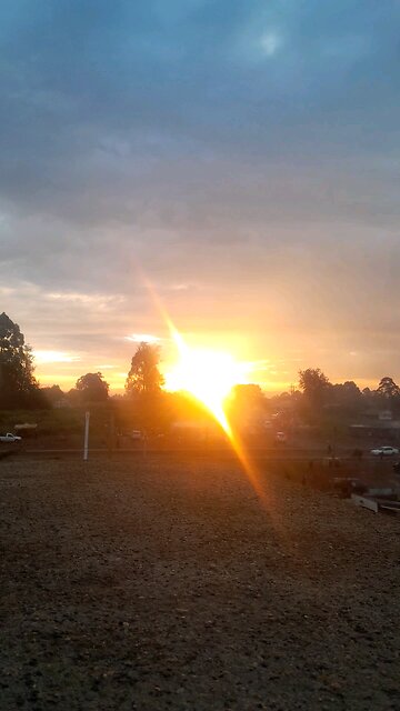 good morning world 🌎 0700hrs 18 july